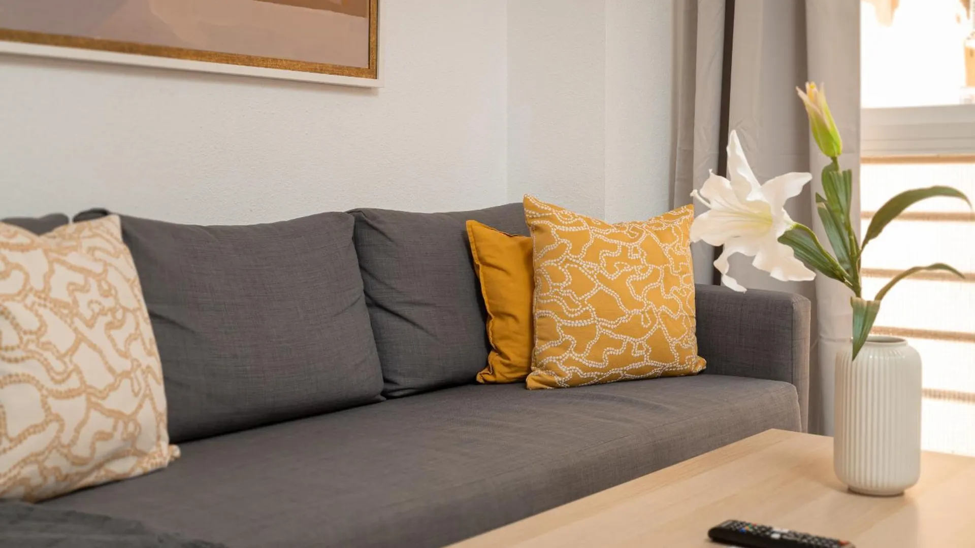 C18 Lovely Apartment In Malagueta Beach 말라가