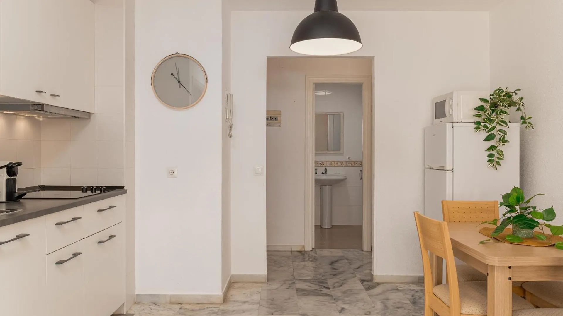 C18 Lovely Apartment In Malagueta Beach Malaga